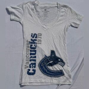 Vancouver Canucks White and Blue T-Shirt
